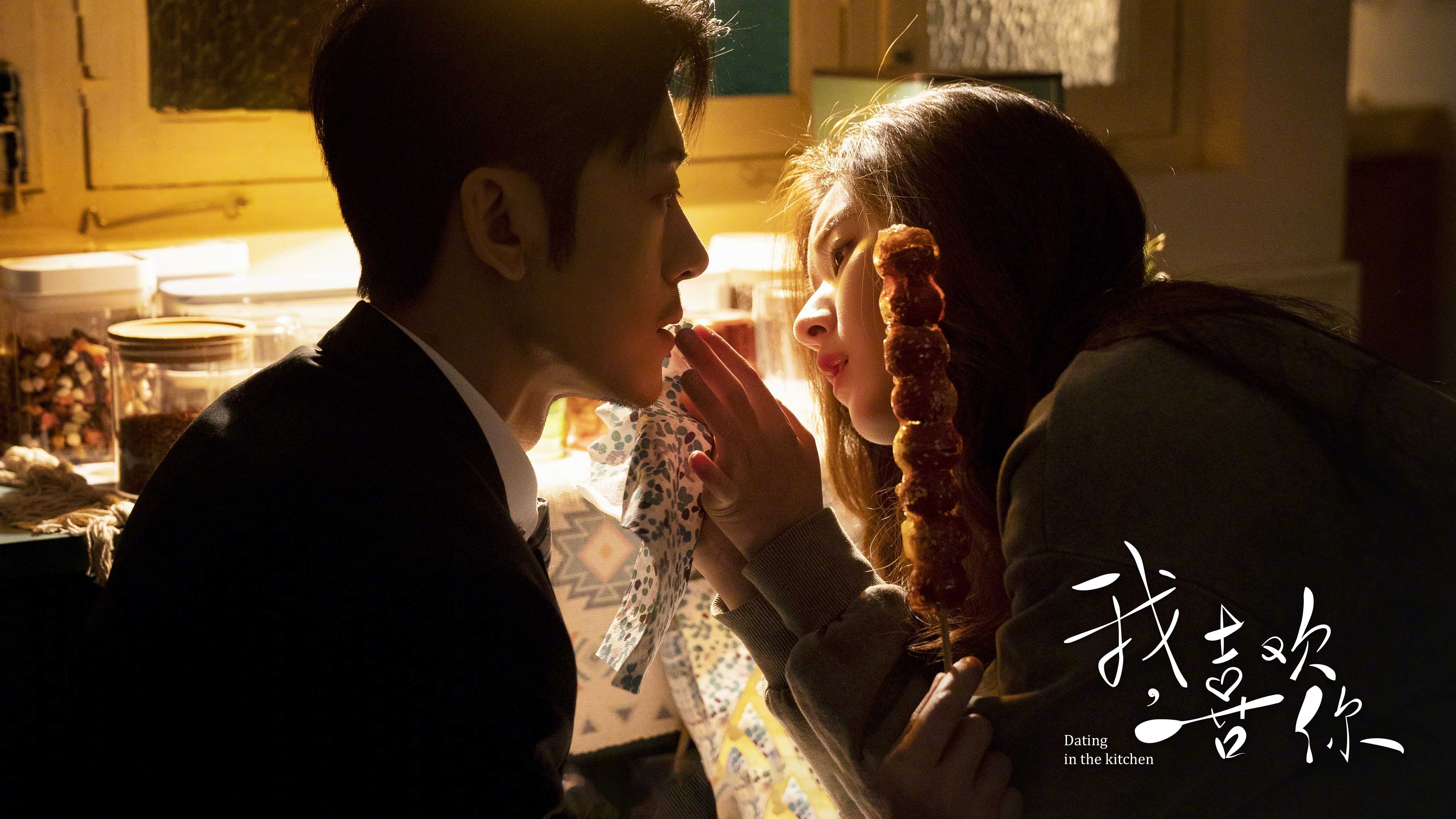 中国足球国家队守门员专项训练科学规范，足球守门员训练教程视频